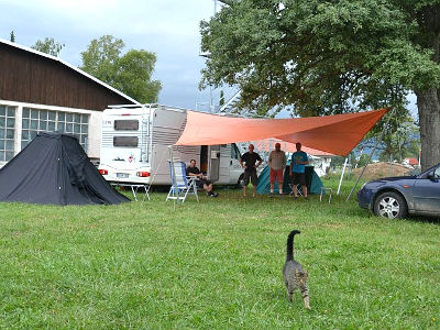 Camping am Flugplatz