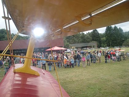 Gste beim Flugplatzfest in Eudenbach