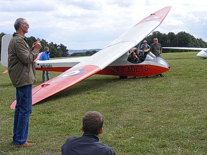 Slingsby macht Gastflge beim Flugplatzfest in Eudenbach